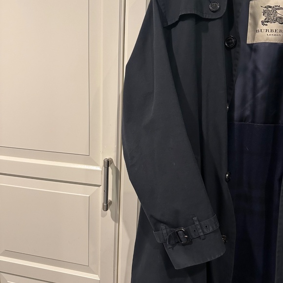 Burberry trench coat - Navy - 2 coat in 1 European:52 Large with belt - Picture 4 of 11